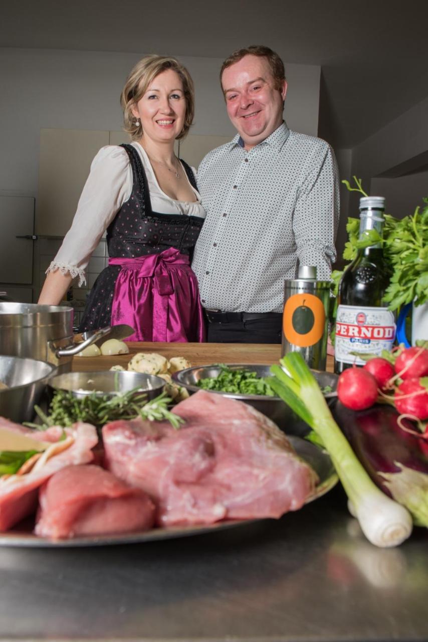 Gasthof Pension Auzinger Meggenhofen エクステリア 写真