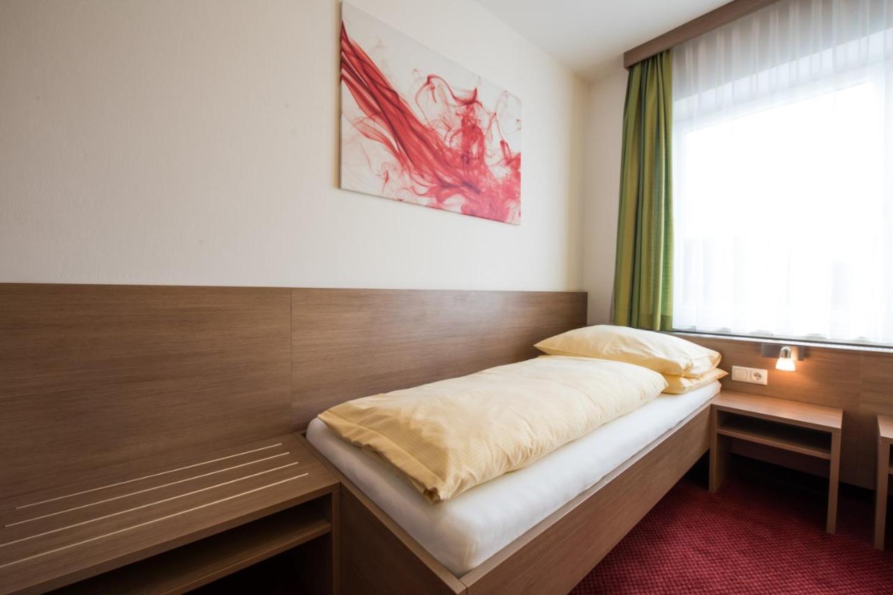 Gasthof Pension Auzinger Meggenhofen エクステリア 写真